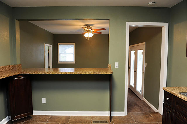 5010 Jarrett Road Chattanooga, TN 37416 - Photo 8 of 30 Kitchen
