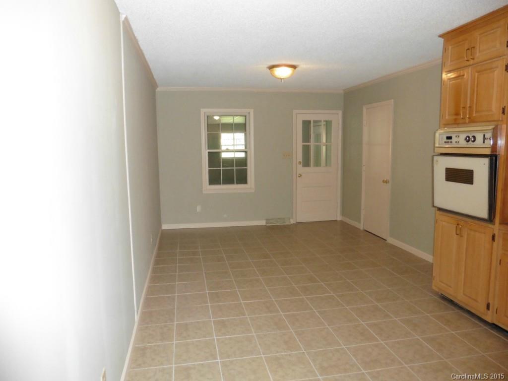 10319 Glenmac Road Charlotte, NC 28215 - Photo 6 of 9 Gallery Image 6