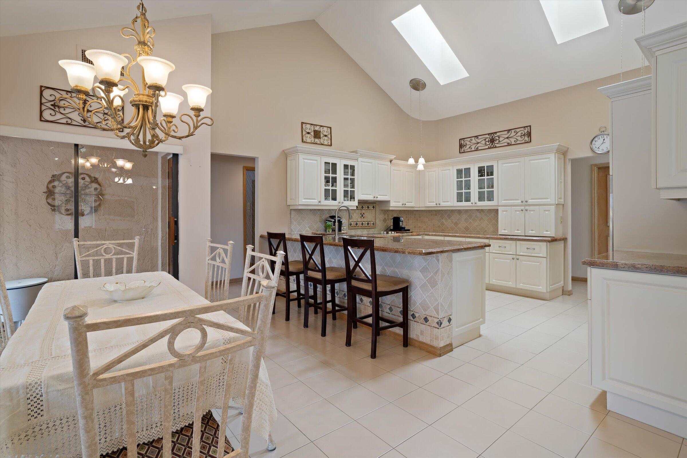 23357 Lago Mar Circle Boca Raton, FL 33433 - Photo 19 of 44 Kitchen area