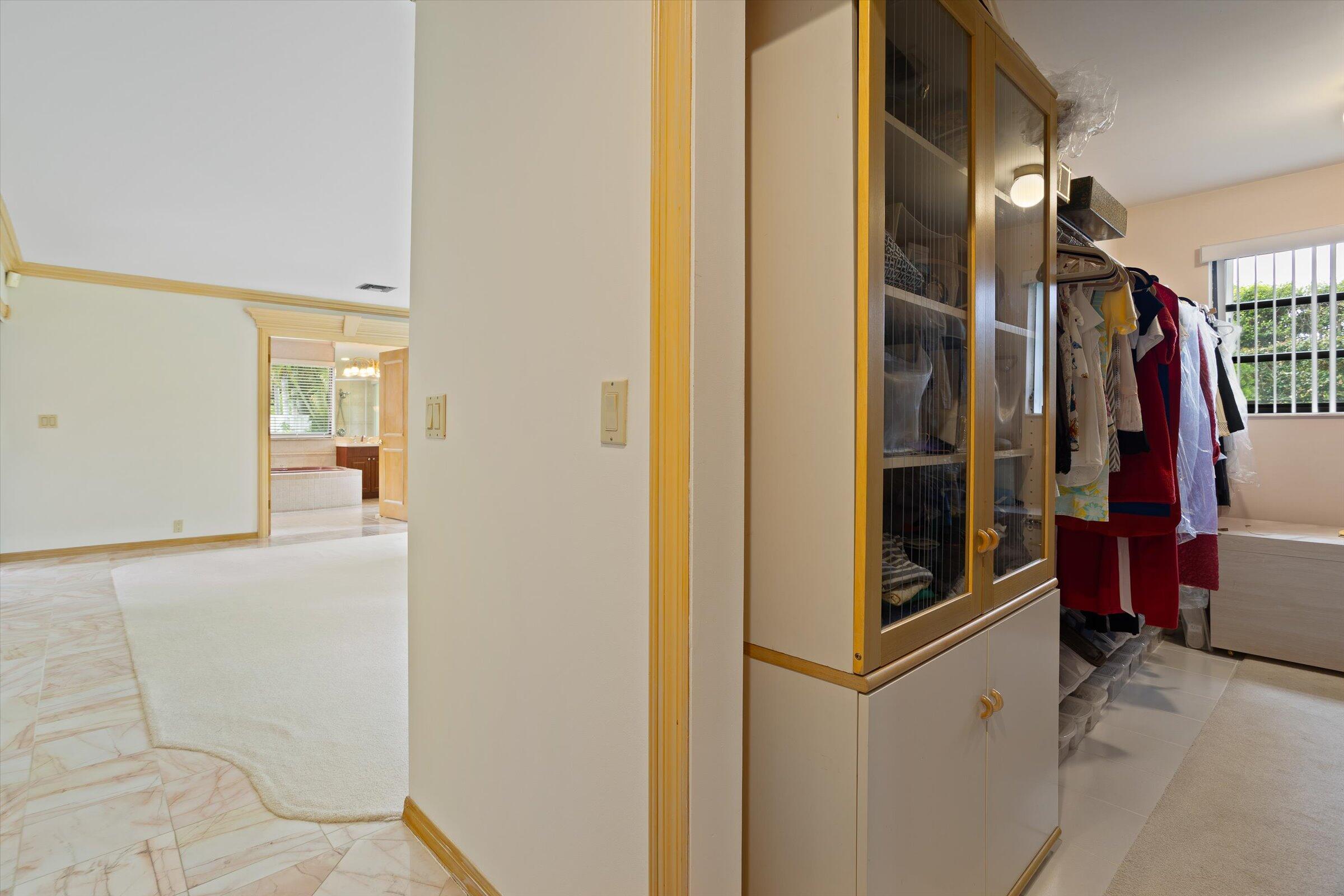 23357 Lago Mar Circle Boca Raton, FL 33433 - Photo 28 of 44 Primary closet