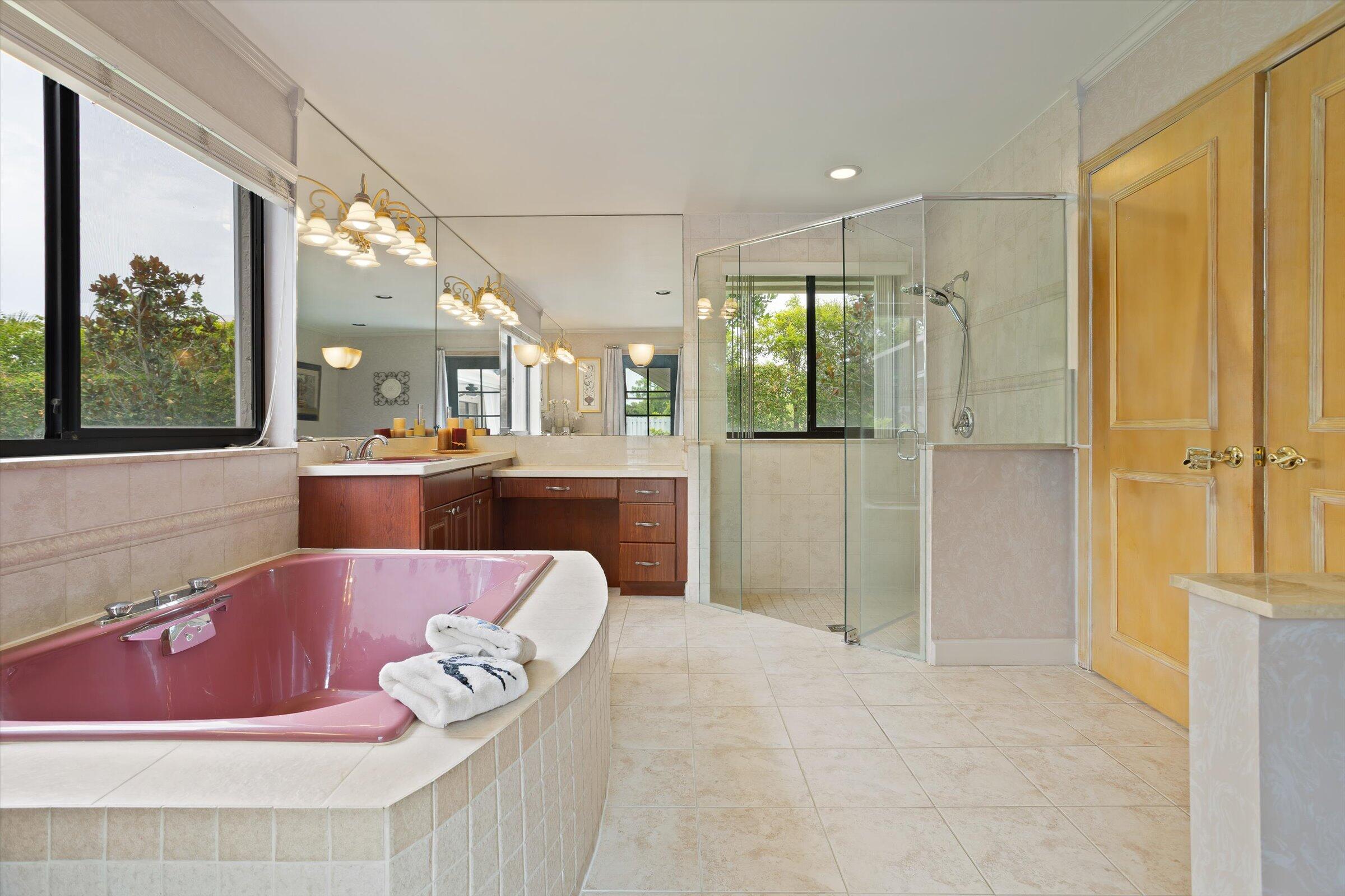 23357 Lago Mar Circle Boca Raton, FL 33433 - Photo 30 of 44 Primary bathroom