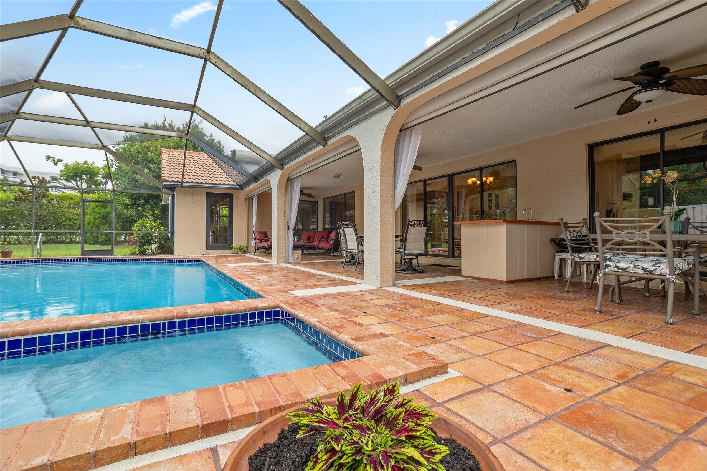 23357 Lago Mar Circle Boca Raton, FL 33433 - Photo 5 of 44 Pool area