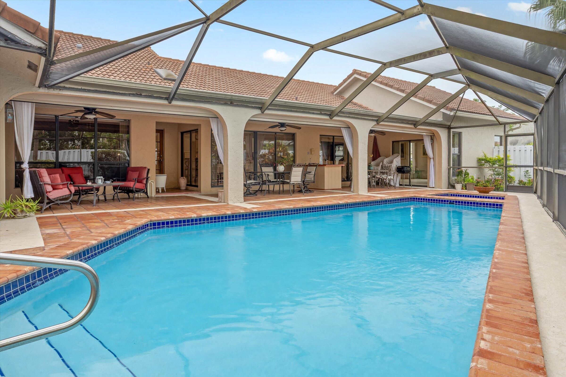 23357 Lago Mar Circle Boca Raton, FL 33433 - Photo 7 of 44 Pool area