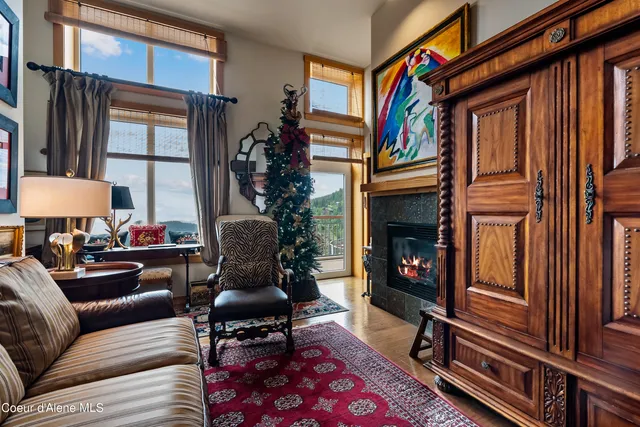 $999,800 | 124 Village Lane, Unit 108, Sandpoint, ID 83864