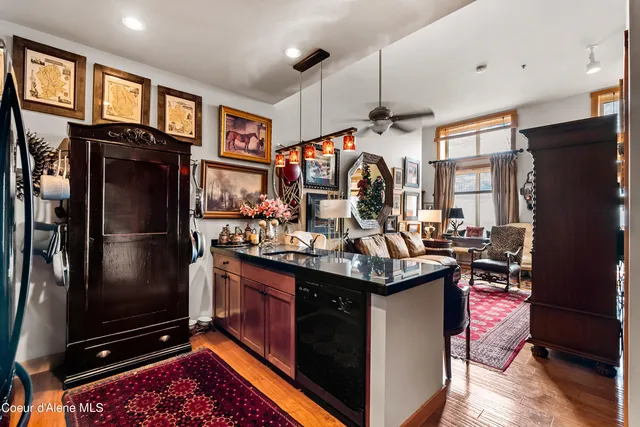 $999,800 | 124 Village Lane, Unit 108, Sandpoint, ID 83864