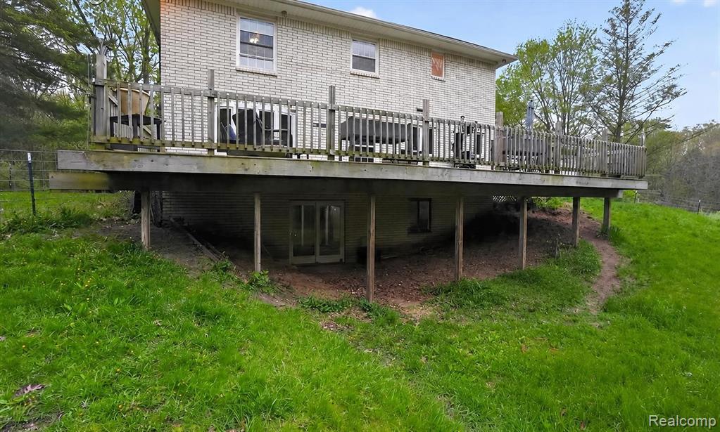 17301 Donohue Road Pinckney, MI 48169 - Photo 38 of 40