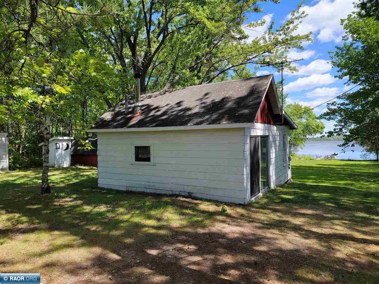 2685 Knock Road Eveleth, MN 55734 - Photo 2 of 16