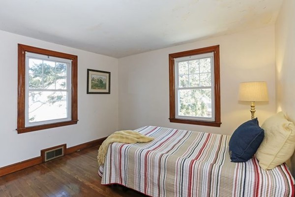 2 Burnham Road Peabody, MA 01960 - Photo 12 of 27 Gallery Image 12