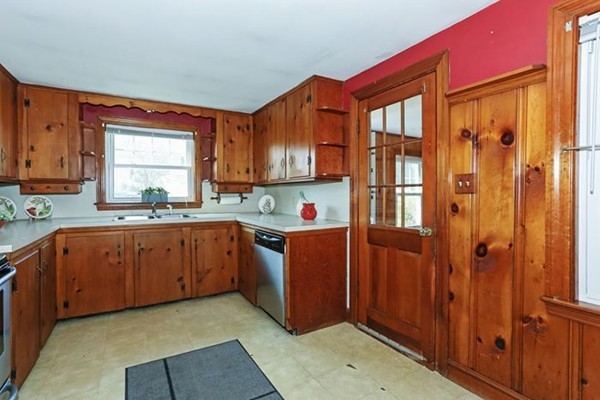 2 Burnham Road Peabody, MA 01960 - Photo 15 of 27 Gallery Image 15
