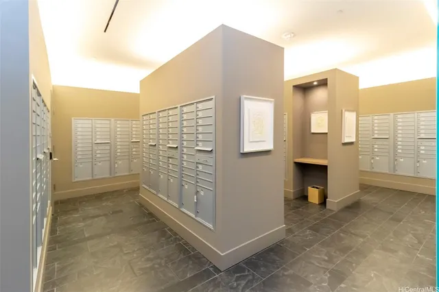 $4,000 | 1001 Queen Street, Unit 4005, Honolulu, HI 96814