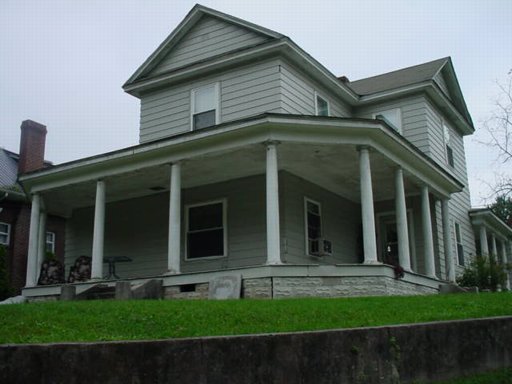 202 Greenwood Road Middlesboro, KY 40965 - Photo 1 of 1 Primary Photo