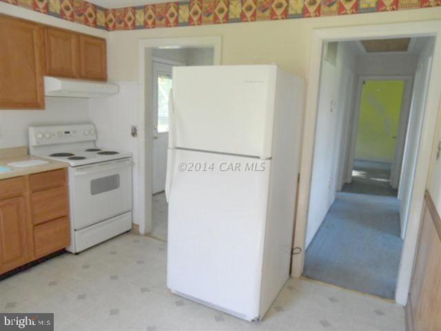 3388 Whitehaven Road Tyaskin, MD 21865 - Photo 8 of 13 a utility room with dryer and washer