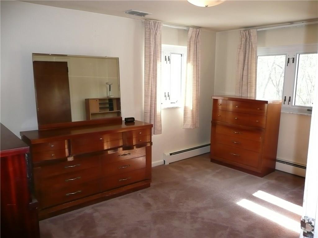 70 McMichael Road Carnegie, PA 15106 - Photo 12 of 21 BEDROOM WITH NEUTRAL CARPET AND DECOR