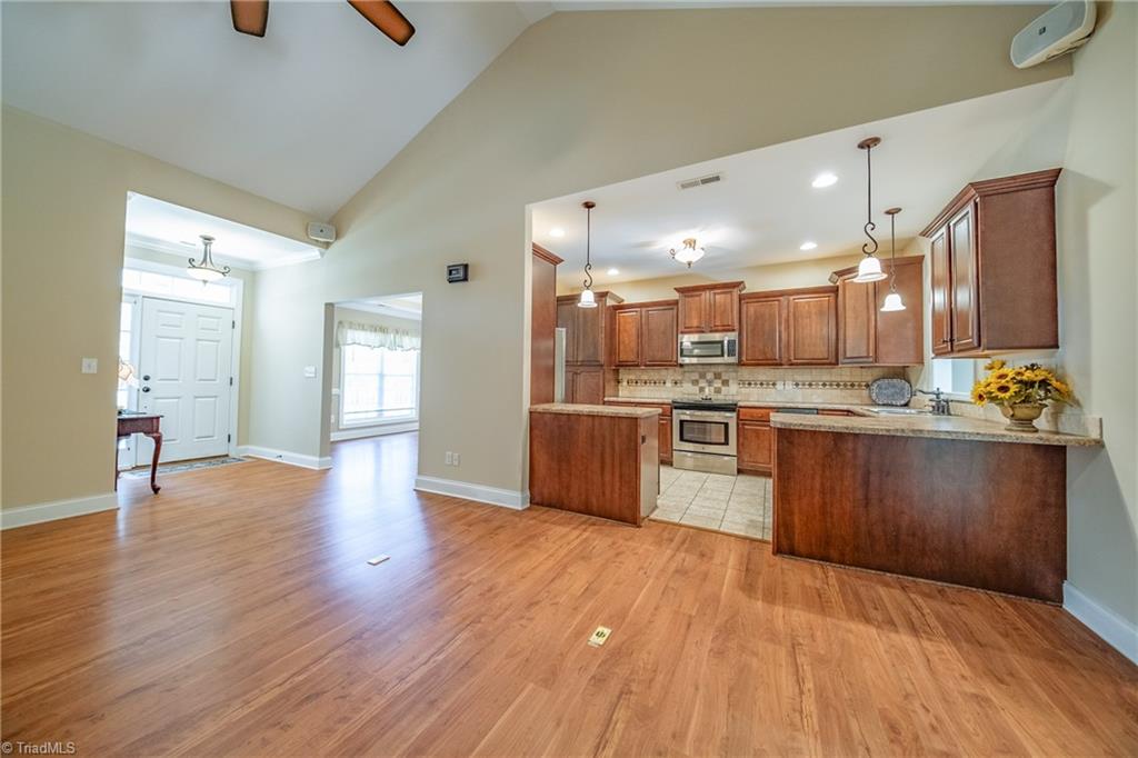 5485 Styers Ferry Road Clemmons, NC 27012 - Photo 4 of 23