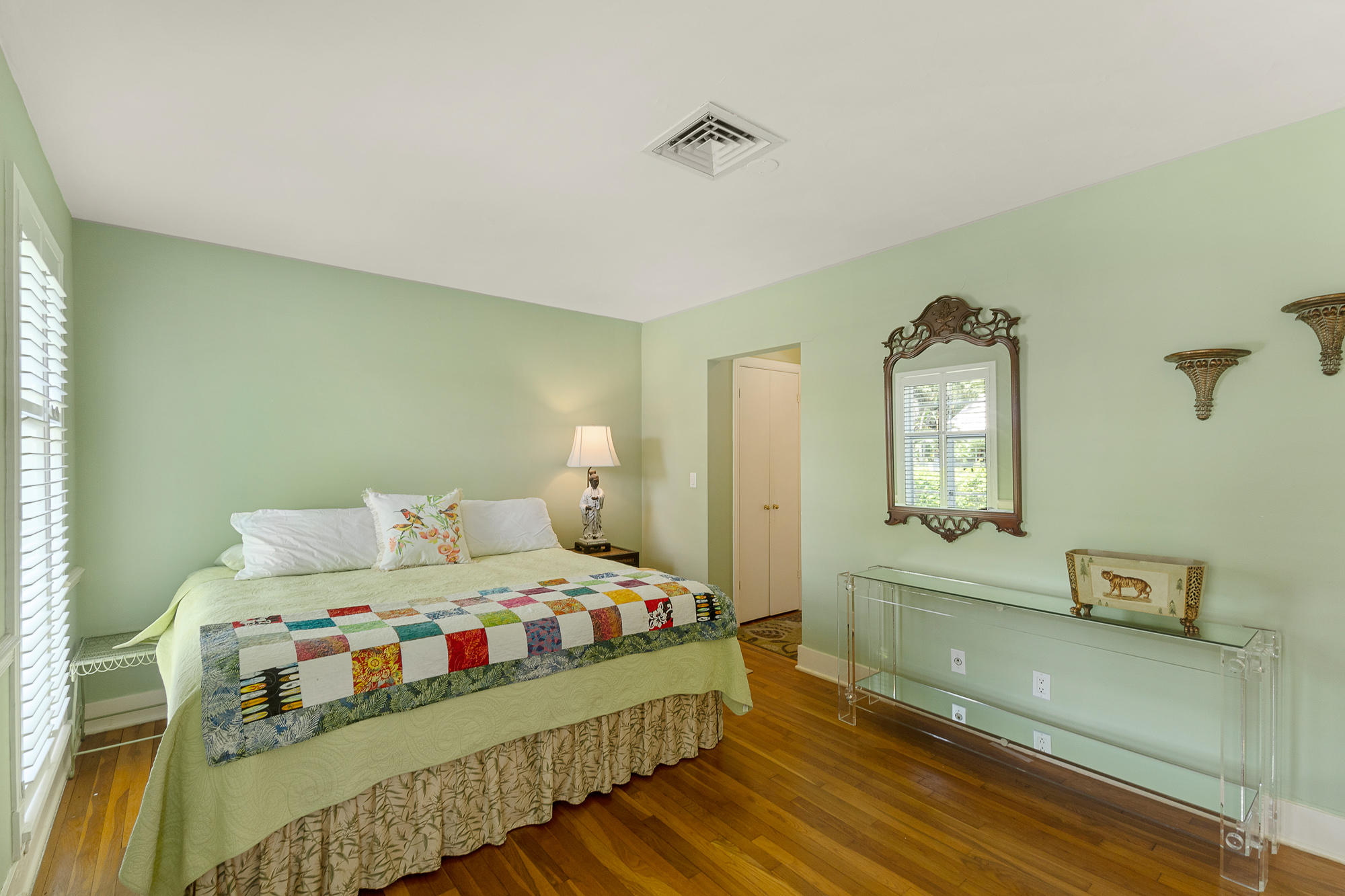 115 Dolphin Road Ocean Ridge, FL 33435 - Photo 14 of 16 Bedroom 1