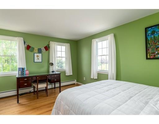 37 West Colonial Road Wilbraham, MA 01095 - Photo 16 of 26
