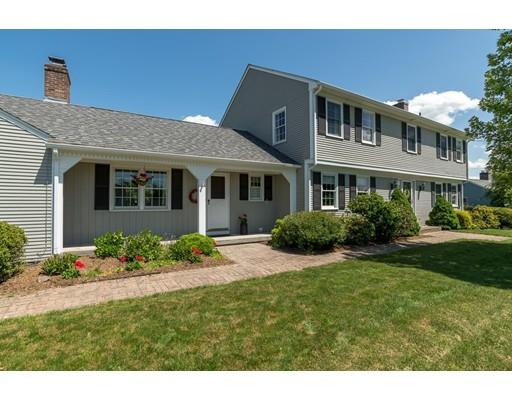 37 West Colonial Road Wilbraham, MA 01095 - Photo 2 of 26