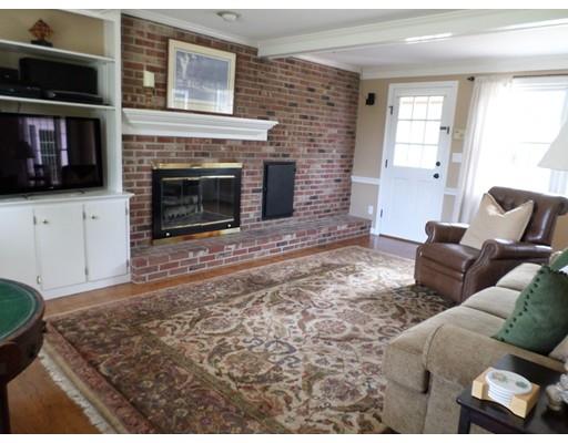 37 West Colonial Road Wilbraham, MA 01095 - Photo 8 of 26