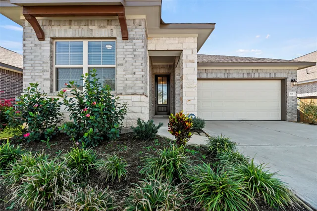 $2,195 | 101 Sea Glass Cove, Katy, TX 77493