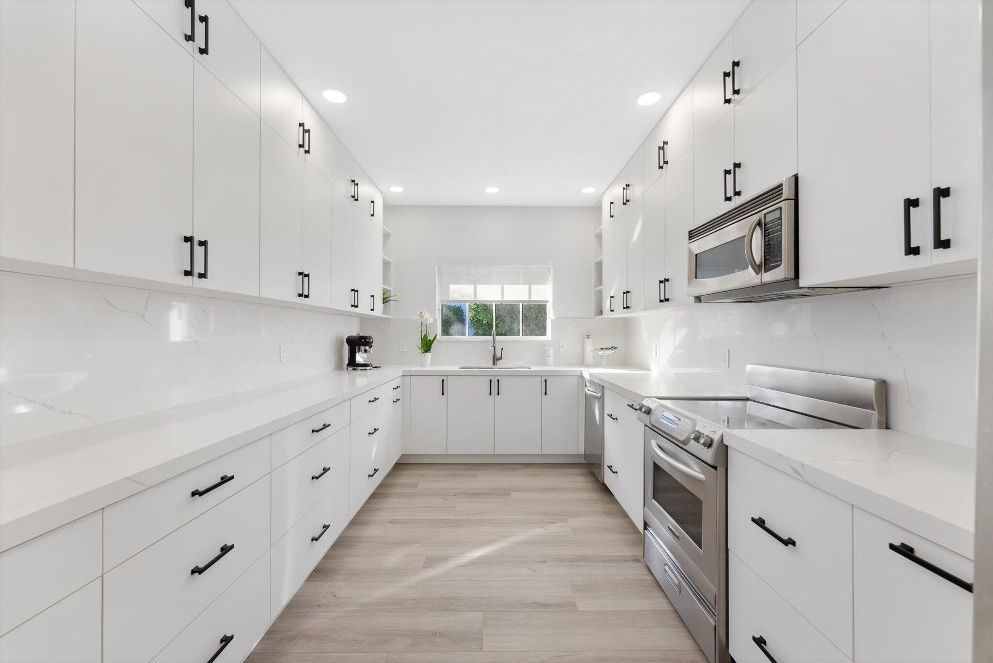 872 Northeast 79th Street Boca Raton, FL 33487 - Photo 26 of 74 16-16