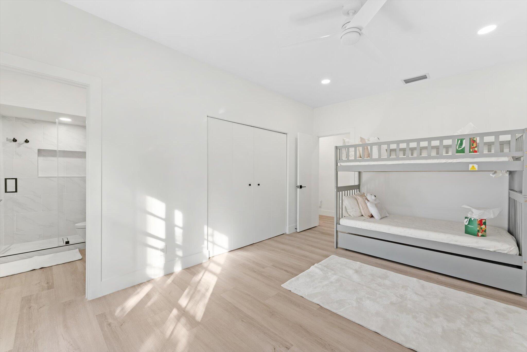 872 Northeast 79th Street Boca Raton, FL 33487 - Photo 32 of 74 22-22