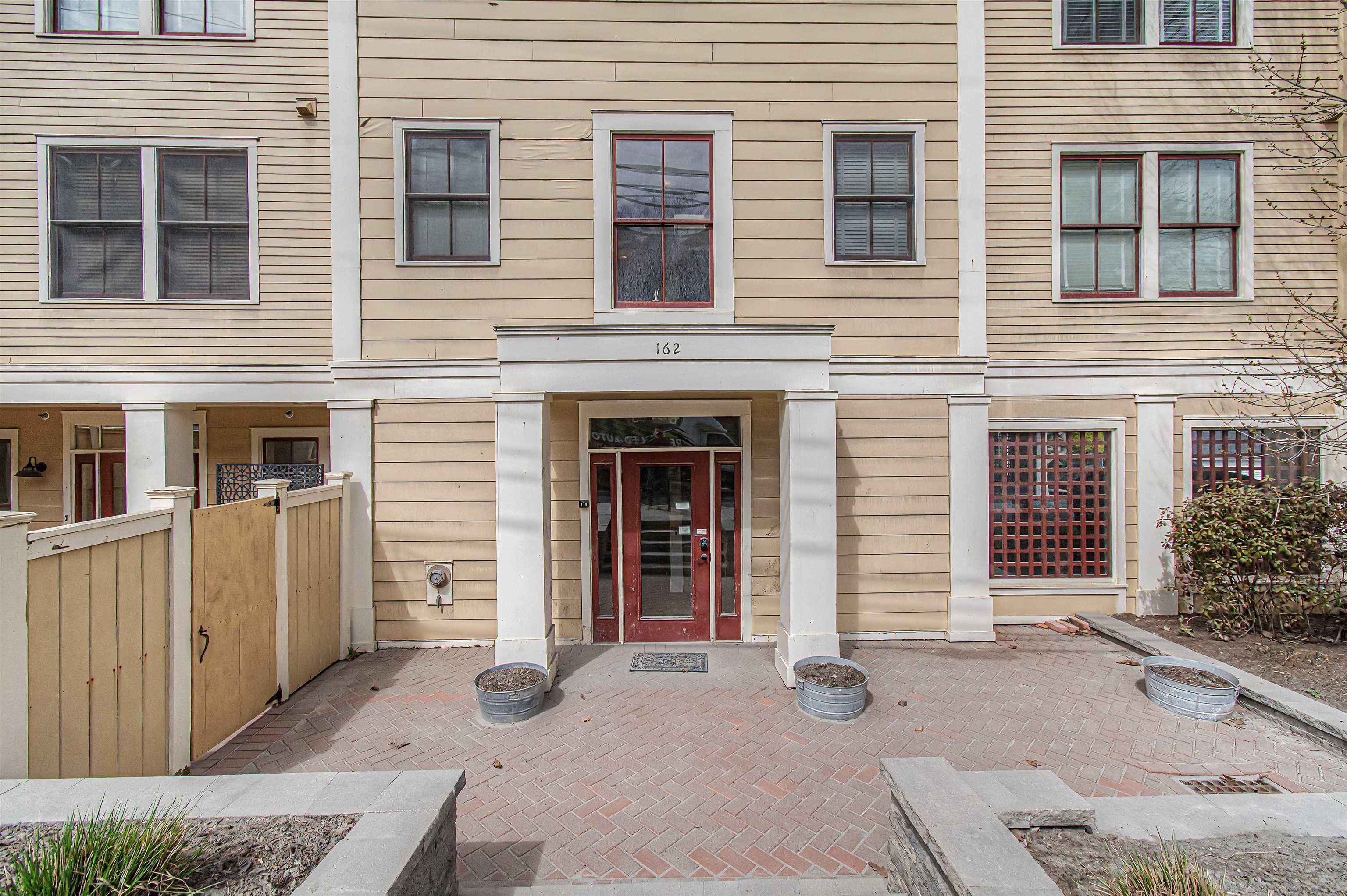162 South Main Street, Unit 3D Stowe, VT 05672 - Photo 27 of 32