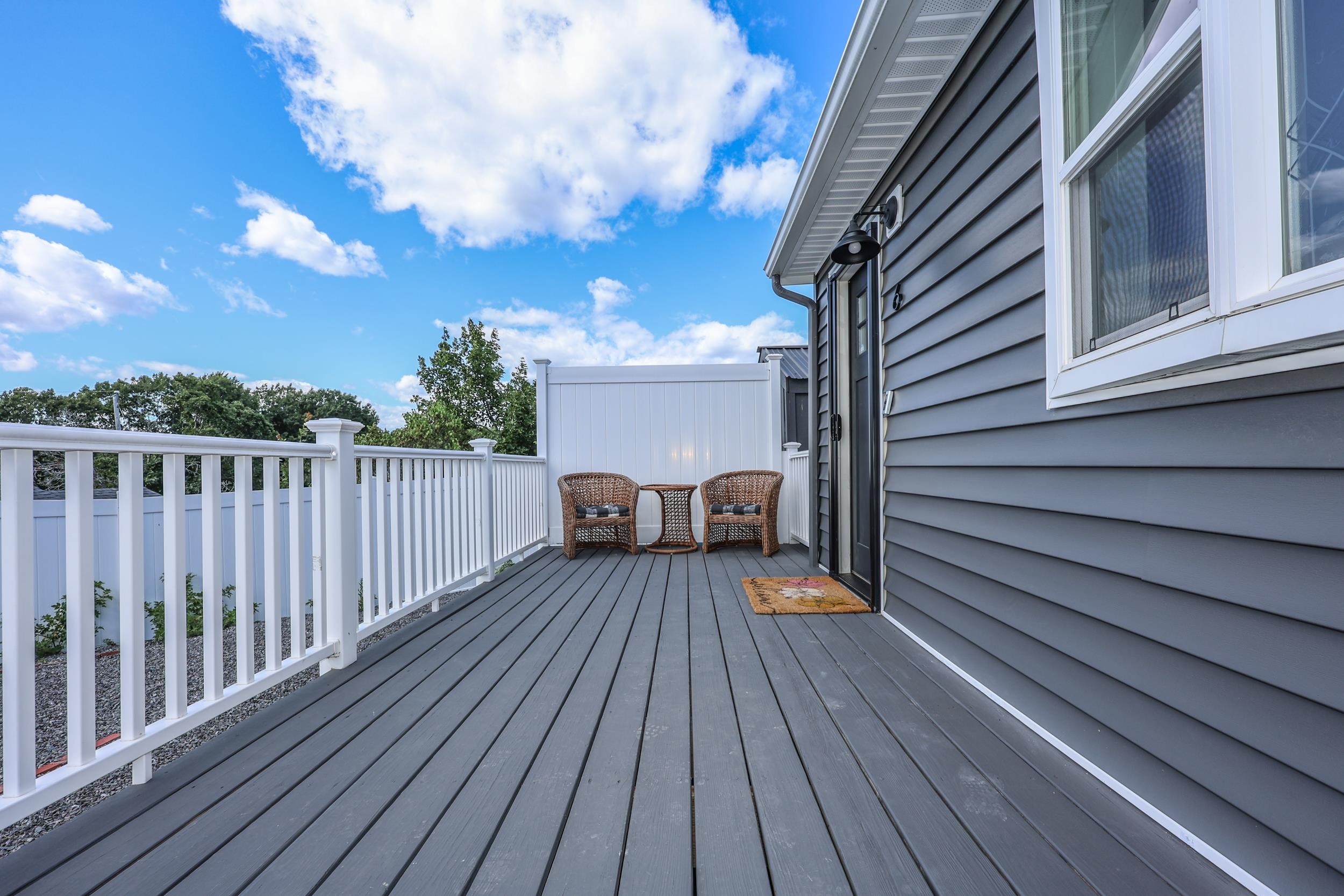 6 Highland Avenue Derry, NH 03038 - Photo 5 of 41