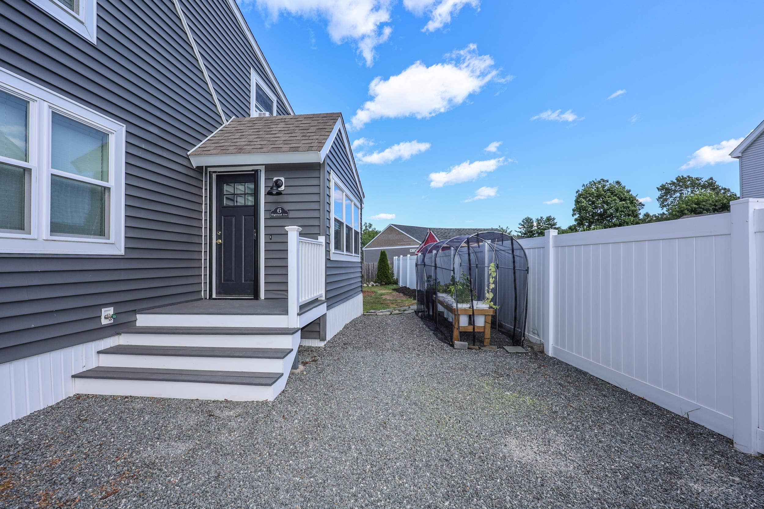 6 Highland Avenue Derry, NH 03038 - Photo 6 of 41