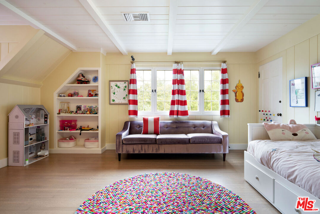 San Antonio Street Ojai, CA 93023 - Photo 27 of 73 a bedroom with bed and a couch