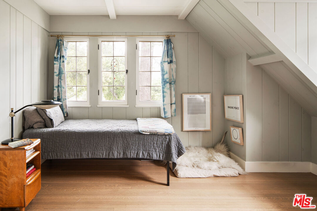 San Antonio Street Ojai, CA 93023 - Photo 28 of 73 a bedroom with a bed and window