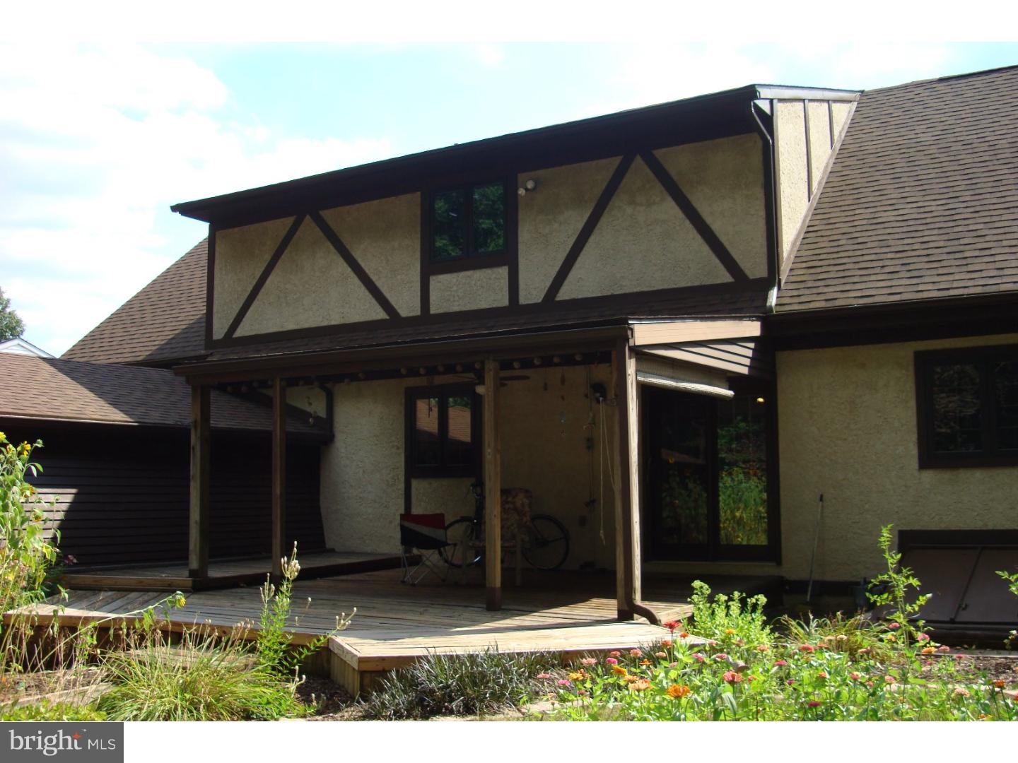 322 Fairview Road Reading, PA 19606 - Photo 14 of 24 Gallery Image 14