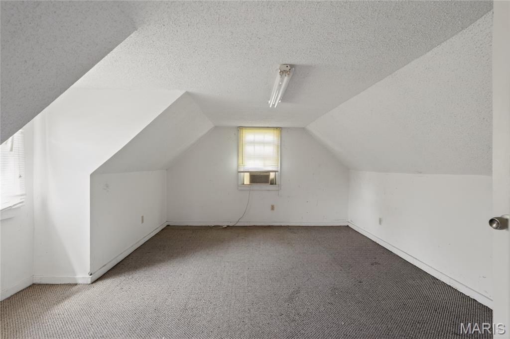 109 Chambers Road St. Louis, MO 63137 - Photo 15 of 16
