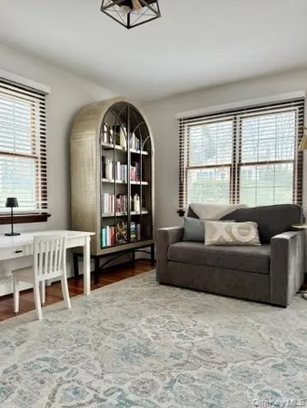 $3,200 | 9 Bayview Court, East Setauket, NY 11733