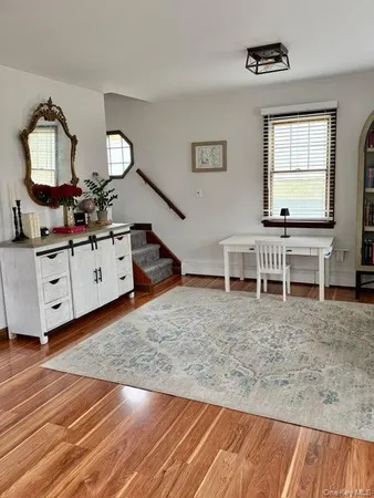 $3,200 | 9 Bayview Court, East Setauket, NY 11733