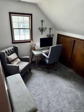 $3,200 | 9 Bayview Court, East Setauket, NY 11733