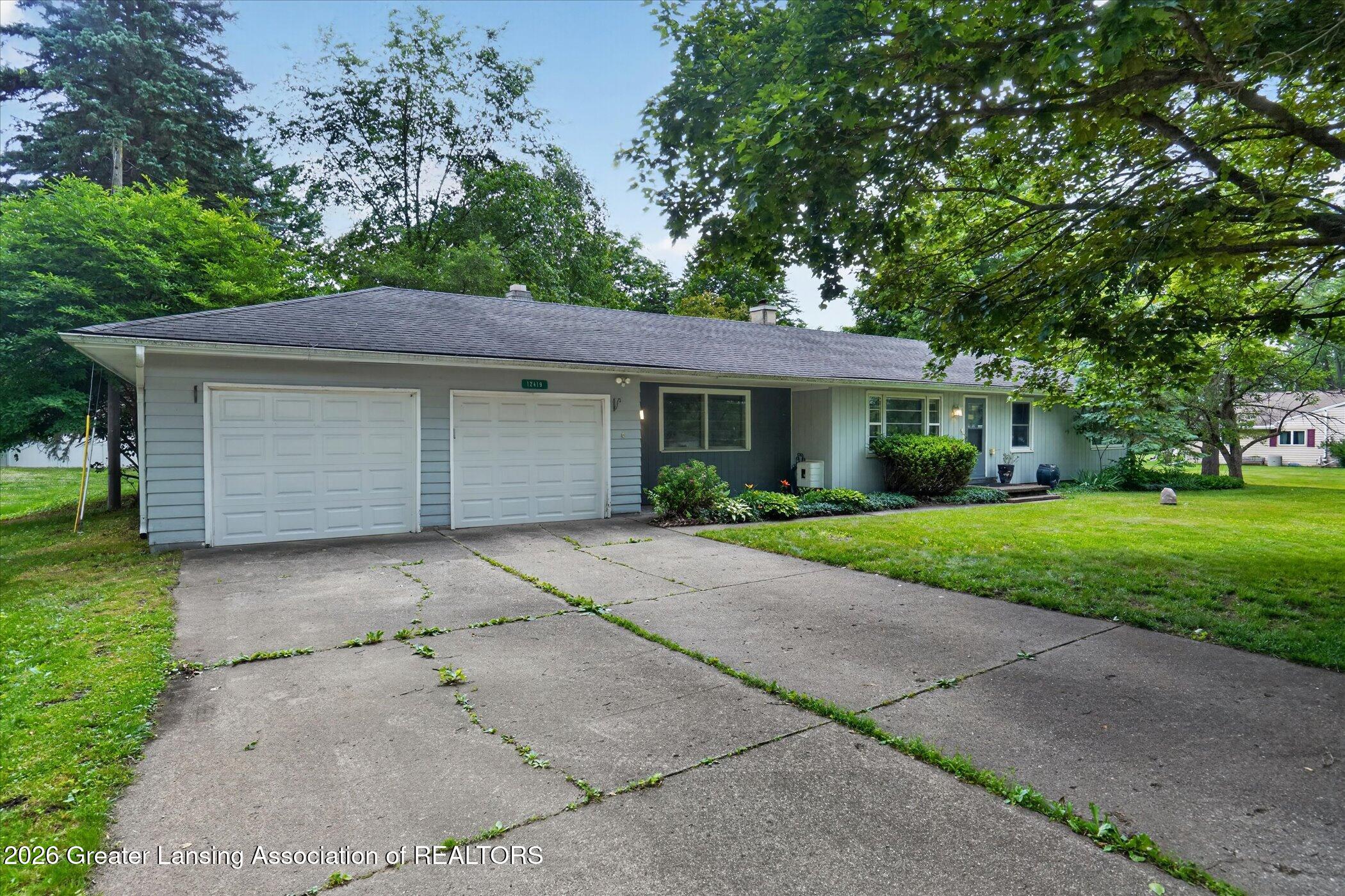 12419 East Greenfield Road Lansing, MI 48917 - Photo 2 of 46 02-12419-E-Greenfield-Rd-Lansing-WindowS