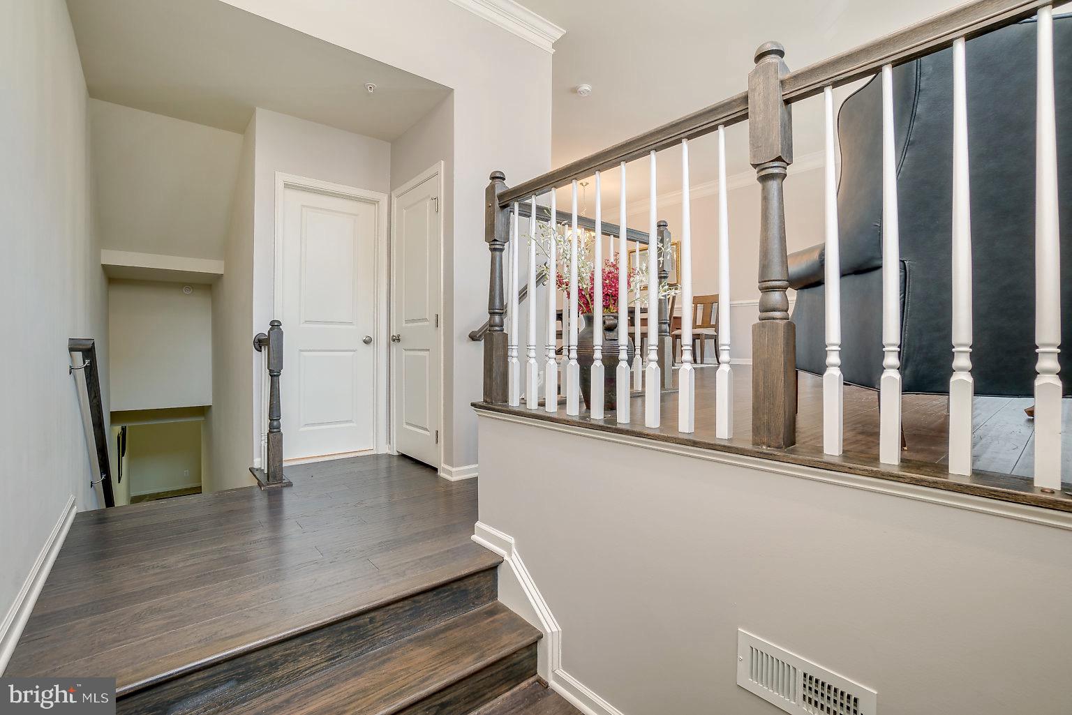 320 Spruce Pine Road Abingdon, MD 21009 - Photo 5 of 37 Foyer