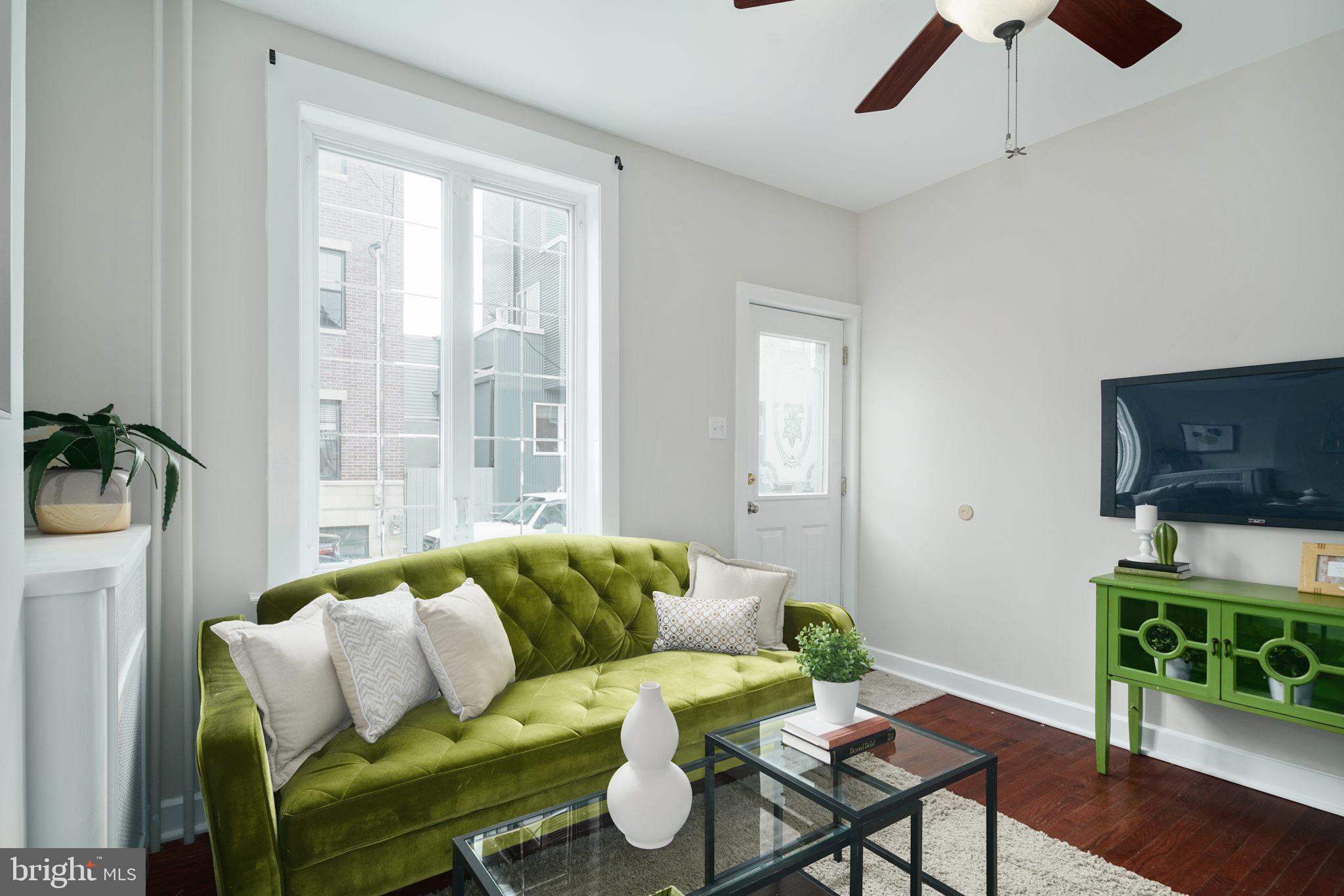 2222 East Boston Street Philadelphia, PA 19125 - Photo 2 of 17 sunfilled living room