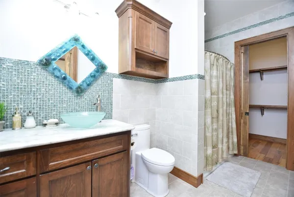 $5,650 | 825 Grubbs Road, Sealy, TX 77474