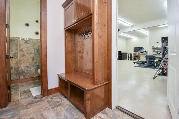 $5,650 | 825 Grubbs Road, Sealy, TX 77474