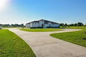 $5,650 | 825 Grubbs Road, Sealy, TX 77474