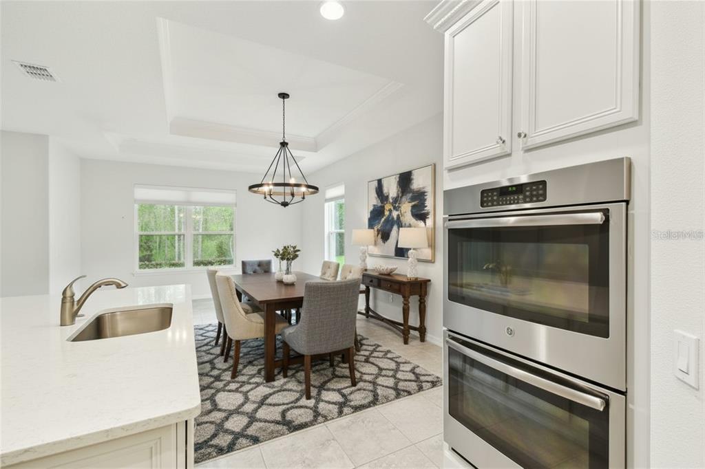 726 Irvine Ranch Road Kissimmee, FL 34759 - Photo 12 of 52