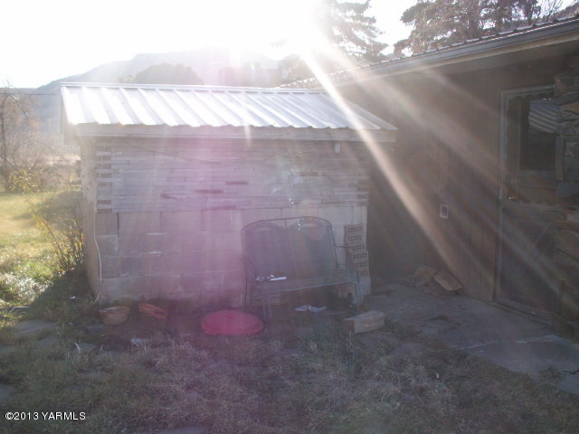 211 Ranger Road Naches, WA 98937 - Photo 16 of 16