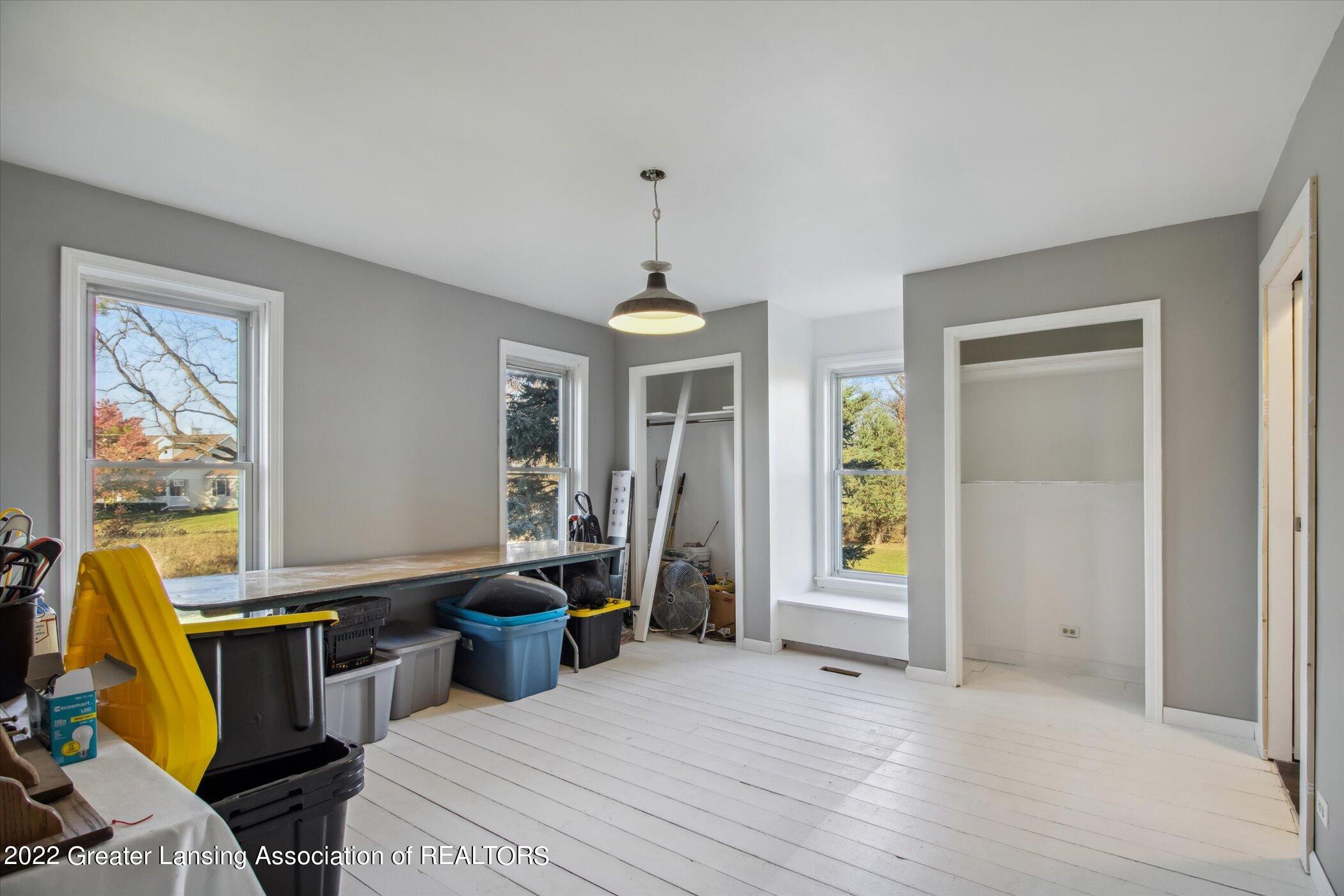 3227 Putnam Road Ovid, MI 48866 - Photo 26 of 64 26-Putnam-Rd-Laingsburg-MI-48848-WindowS