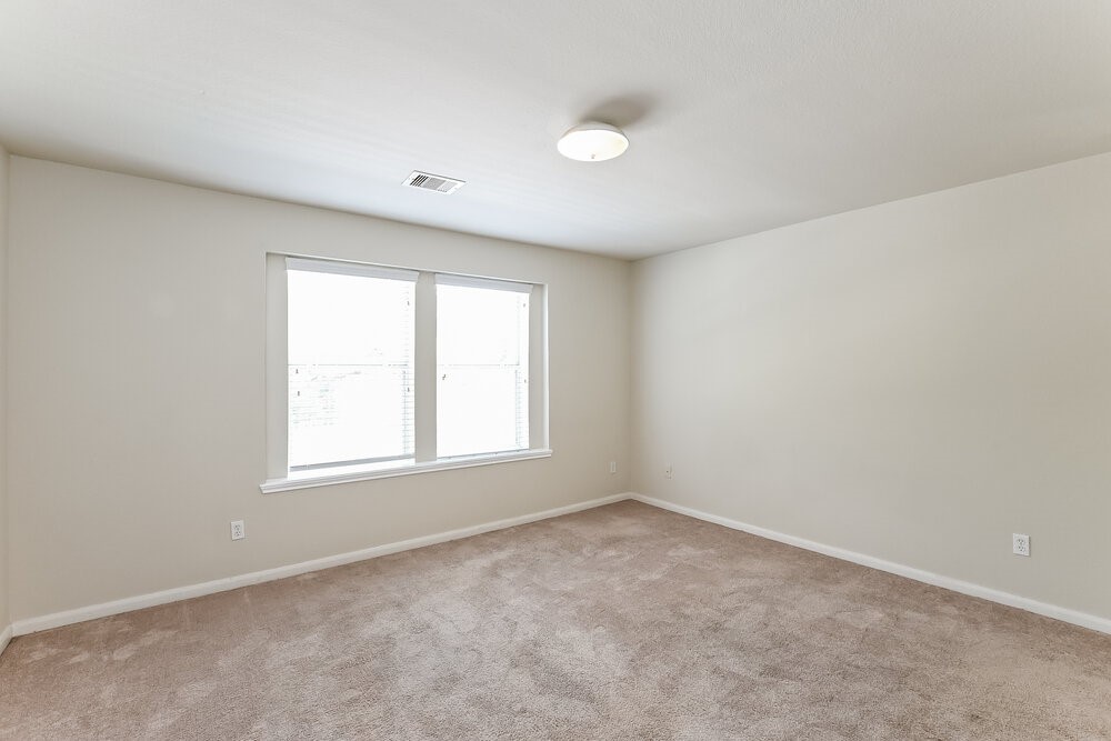 8131 Barnes Ridge Lane Houston, TX 77072 - Photo 9 of 17