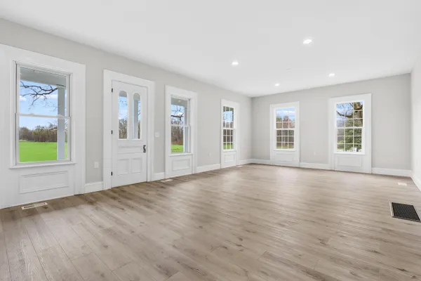 $496,900 | 135 Golf View Drive, Plainwell, MI 49080