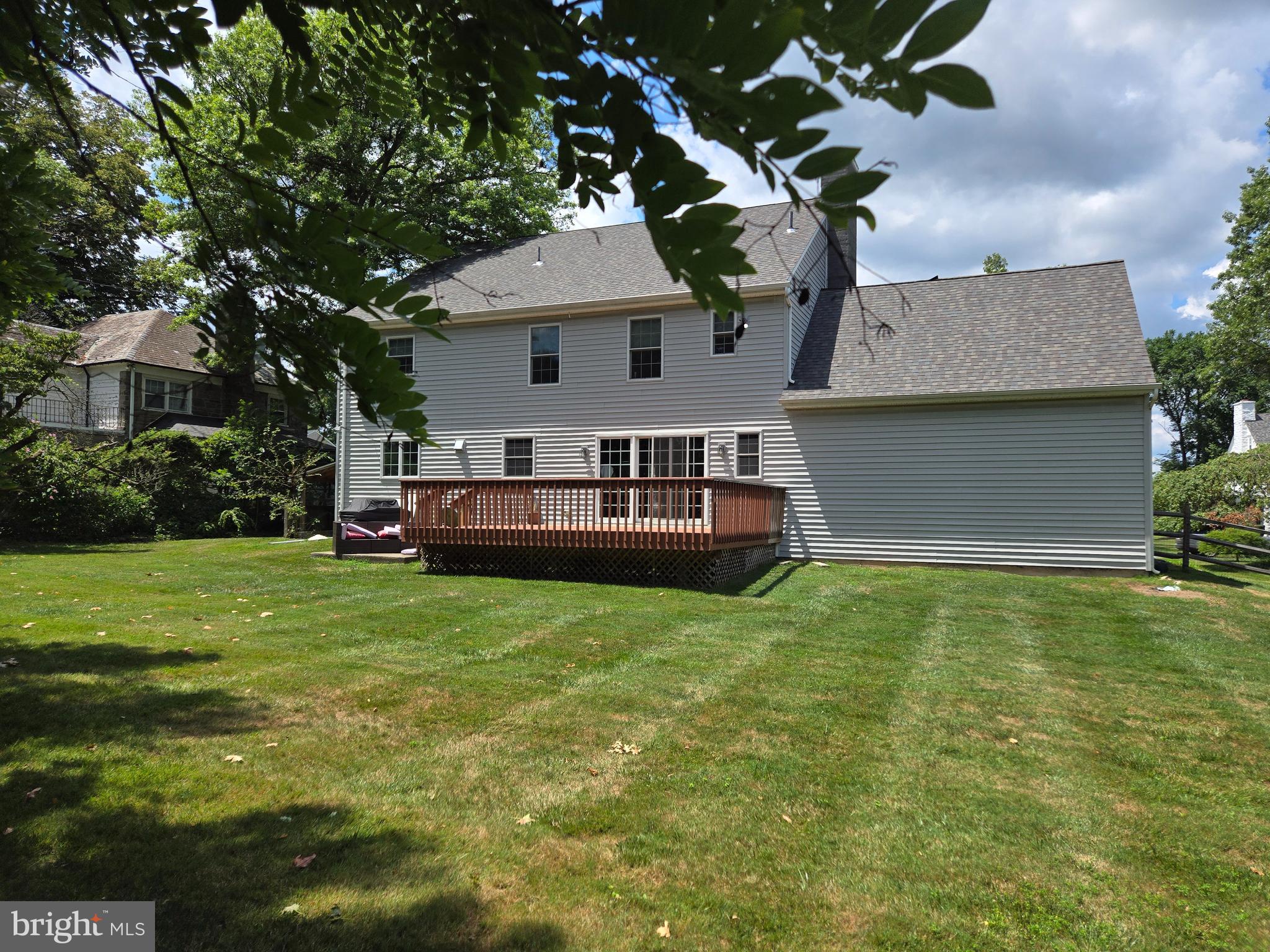 145 East Golf View Road Ardmore, PA 19003 - Photo 12 of 103
