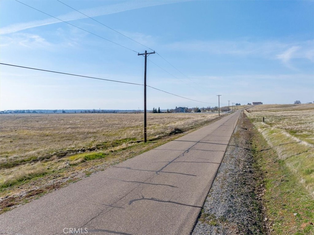 20225 Stewart Road Red Bluff, CA 96080 - Photo 5 of 12 Gallery Image 5