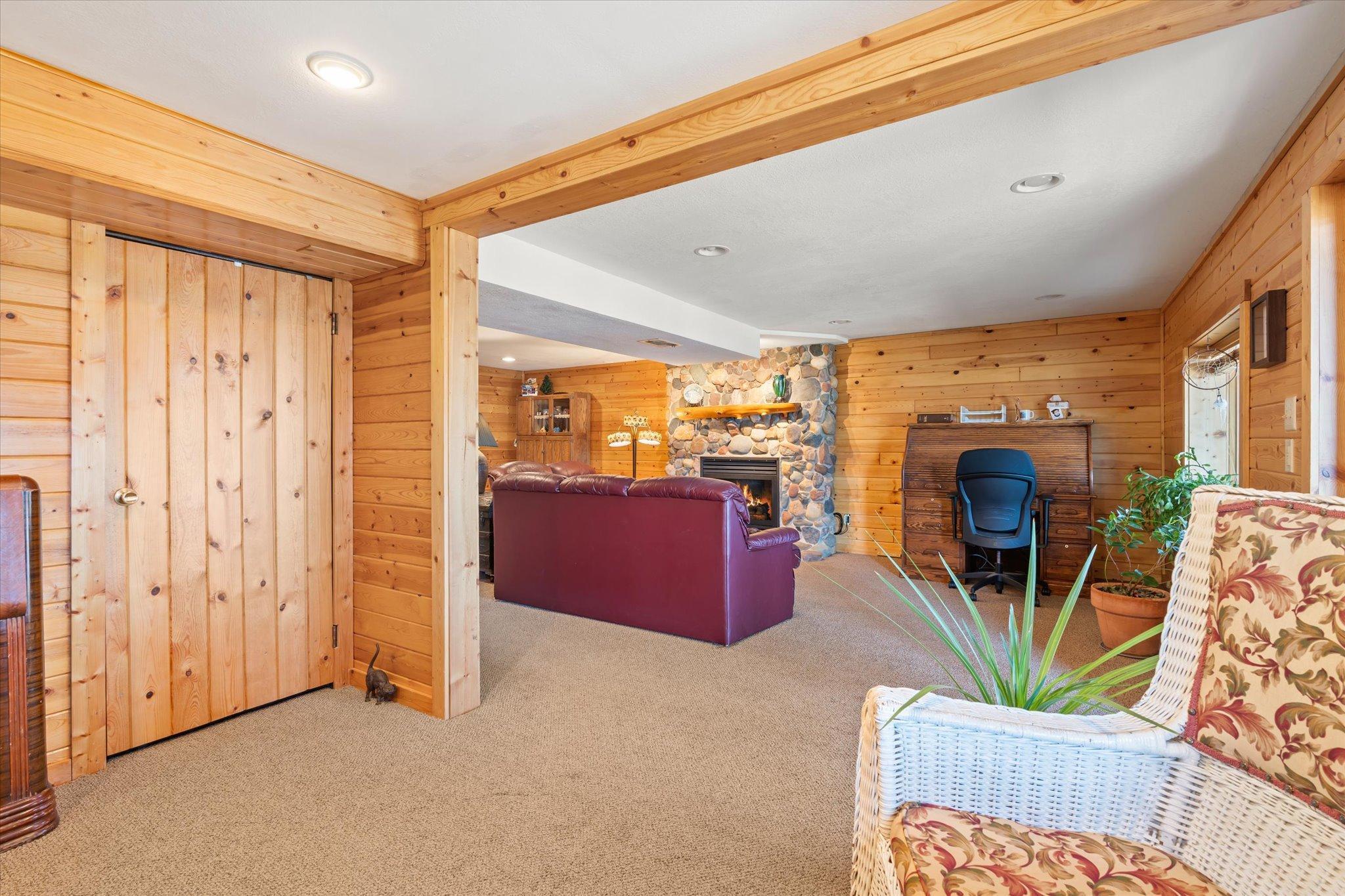 18986 Captive Lake Road Garrison, MN 56450 - Photo 21 of 40 Gallery Image 21