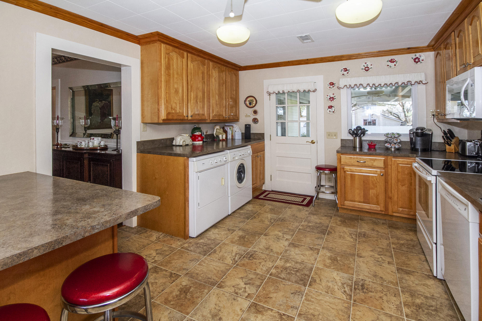 1907 Spring Street Powell, TN 37849 - Photo 20 of 40 98D78F50-9251-4D88-846C-029DE78DA270
